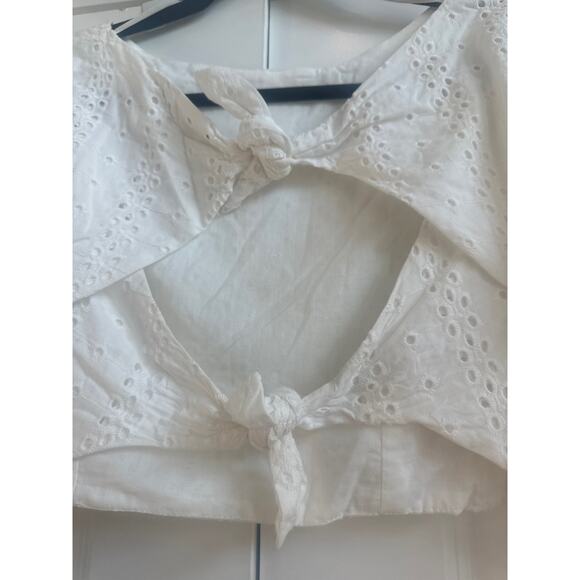 GB White Cropped Tie in the Back Eyelet Long Sleeve Blouse, Boho, Beachy - Picture 5 of 7